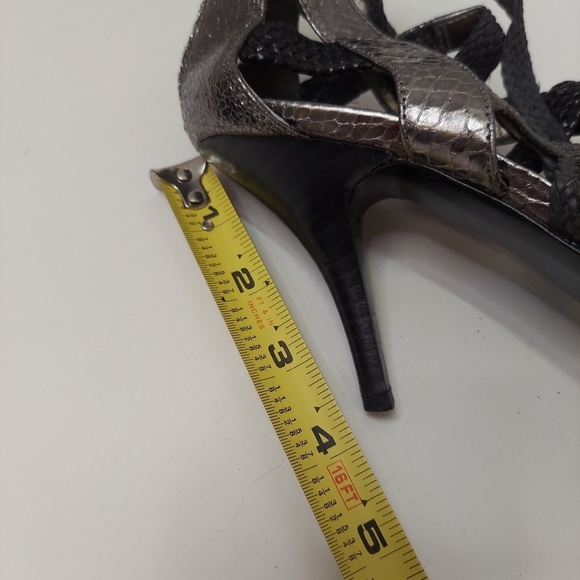 Carlos Santana Leather Pewter Silver Snakeskin Strappy Stiletto High Heels - Picture 10 of 10